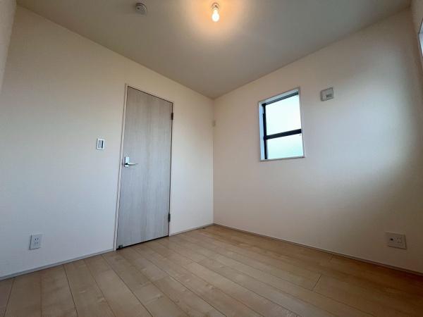 新築戸建　横浜市南区別所中里台全9棟　5号棟