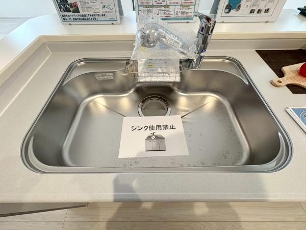 新築戸建　横浜市南区別所中里台全9棟　6号棟