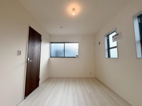 新築戸建　横浜市南区別所中里台全9棟　7号棟