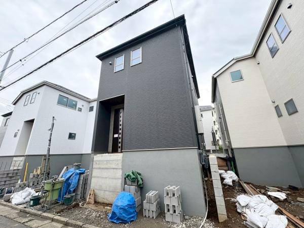 新築戸建　横浜市南区別所中里台全9棟　8号棟