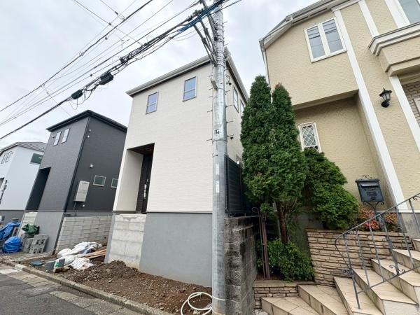 新築戸建　横浜市南区別所中里台全9棟　9号棟