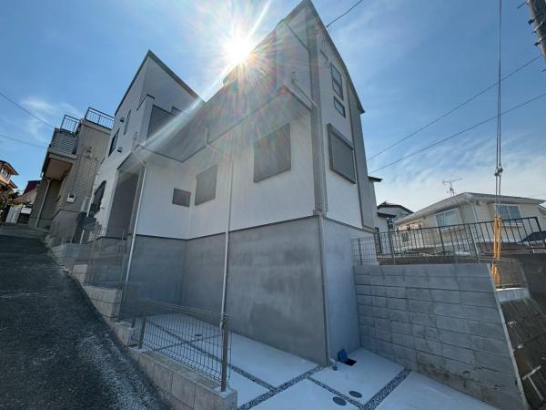 新築戸建　横浜市港南区下永谷129①　1号棟