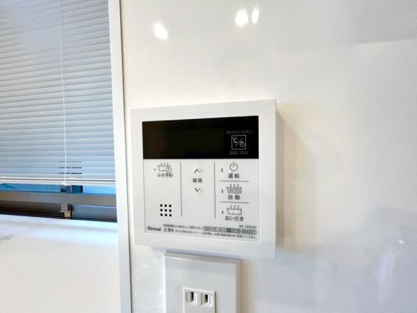 コスモハイセレサヨコハマイースト