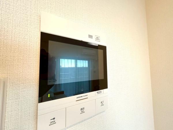 コスモハイセレサヨコハマイースト