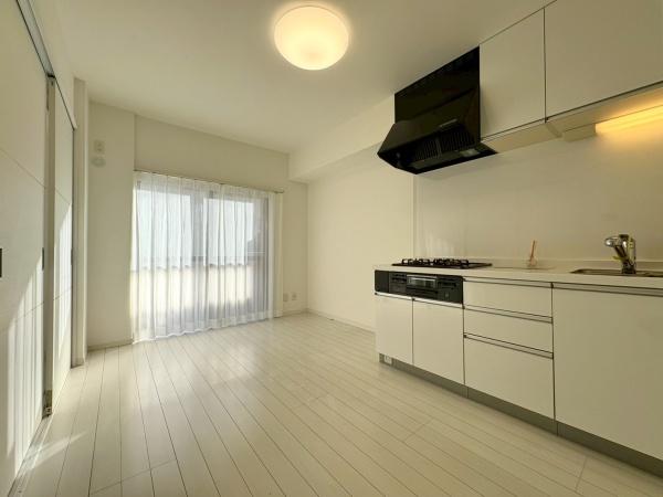 フローレンスパレス左近山(リビング)