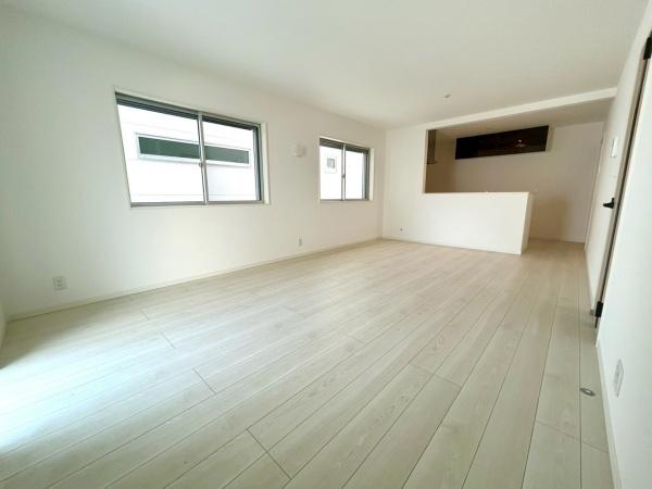 新築戸建　FIORE鶴見Ⅷ　2号棟