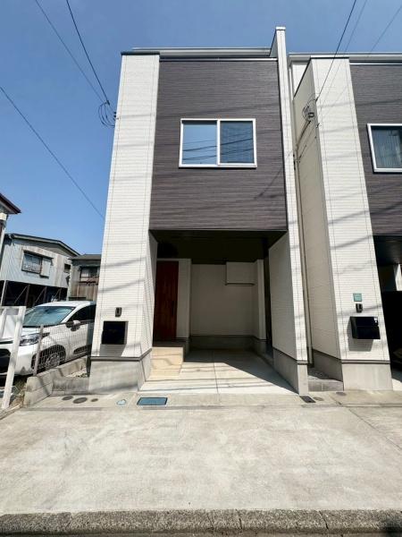 築浅戸建　西区境之谷