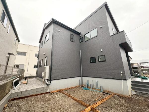 横浜市旭区中白根1丁目の新築一戸建