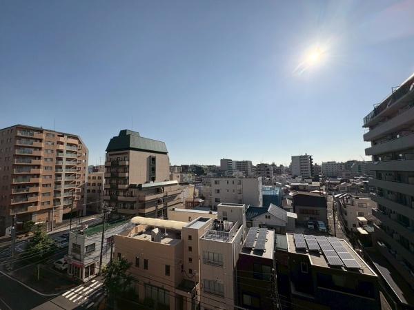 シャリエ横浜ベイグランデ(バルコニー)