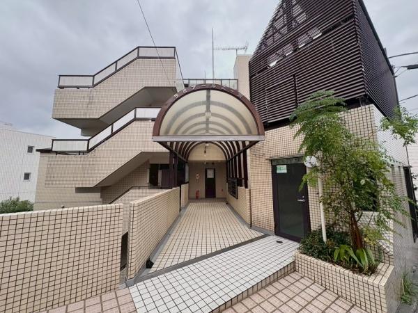 ラミアール三ツ沢