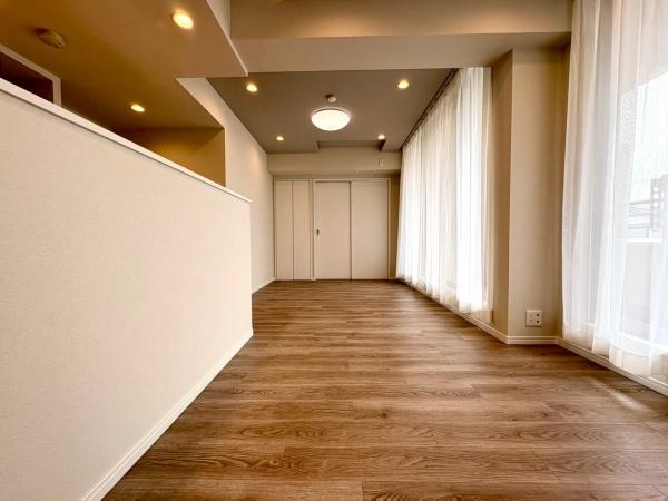 シティウインズイルパティオ(リビング)