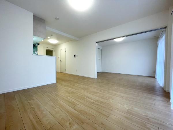 サニーヒル今宿9号棟(リビング)