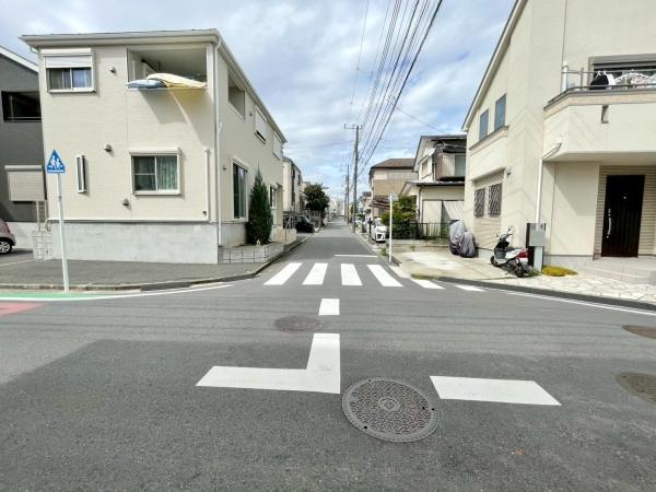 新築戸建　保土ヶ谷区法泉208①