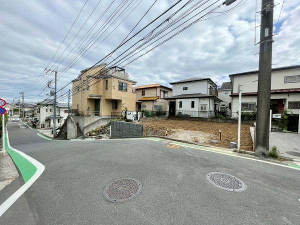 新築戸建　保土ヶ谷区法泉208①