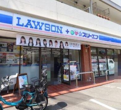 グリーンコーポ東戸塚Ａ棟(ローソン・スリーエフ東戸塚店)