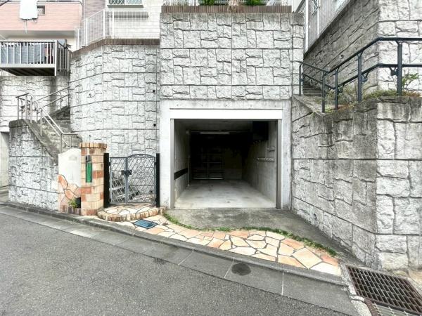 横浜市港南区上永谷６丁目の中古一戸建て