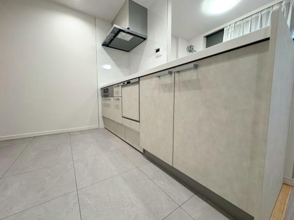 ナイスサンソレイユ横濱鶴ヶ峰