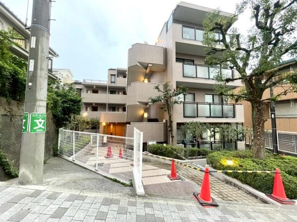 横浜藤棚ガーデンハウス