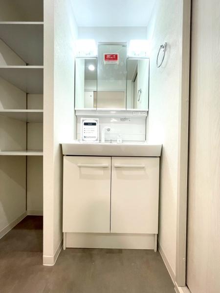 ローレル南横浜