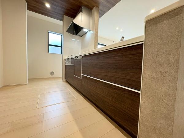 新築戸建　旭区中沢３丁目　１号棟