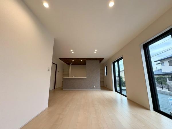 新築戸建　旭区中沢３丁目　１号棟