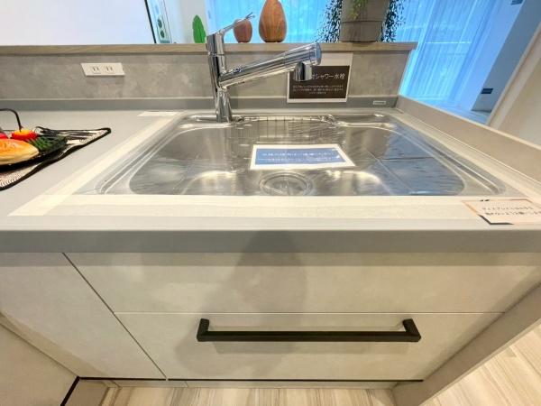 ローズハイツ新横浜