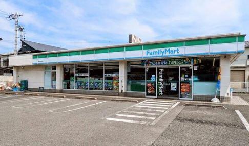 新築戸建　泉区上飯田町　２号棟(ファミリーマート泉上飯田町店)