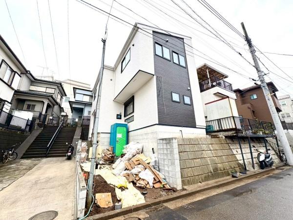 新築戸建　東寺尾218①