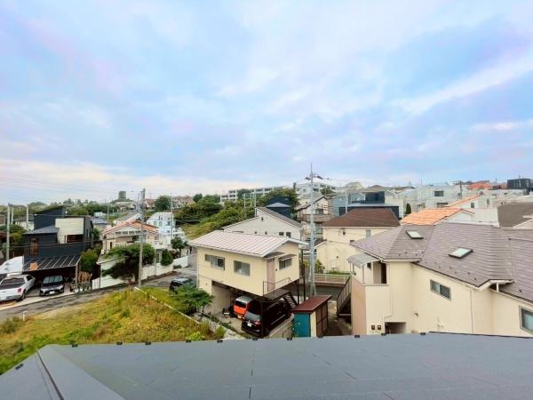 横浜市中区寺久保の中古一戸建て