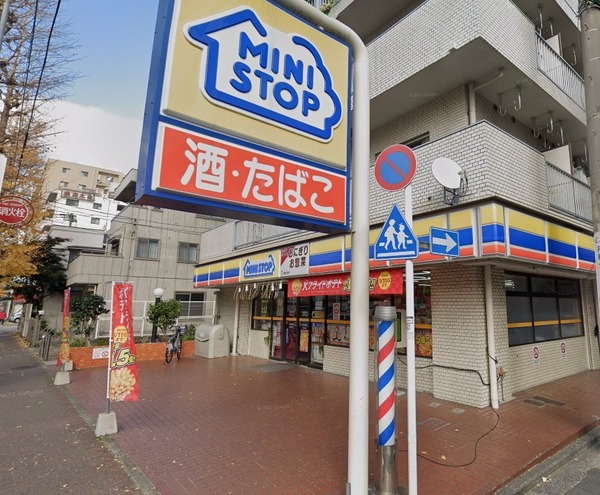 ライオンズマンション千歳(ミニストップ吉野町店)