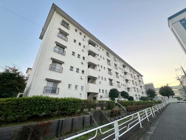 左近山団地５街区９号棟