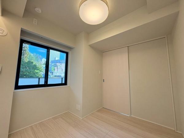 オープンレジデンシア横浜台町(洋室)