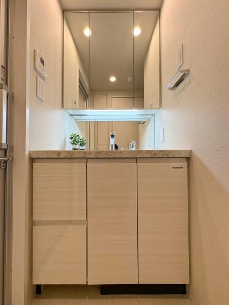 オープンレジデンシア横浜台町(洗面台・洗面所)