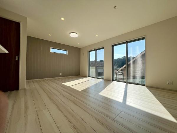 新築戸建　旭区上白根町