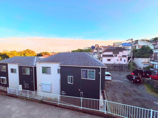 横浜市磯子区滝頭１丁目の中古一戸建て