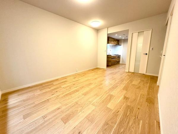 サンステージ緑園都市東の街７番館