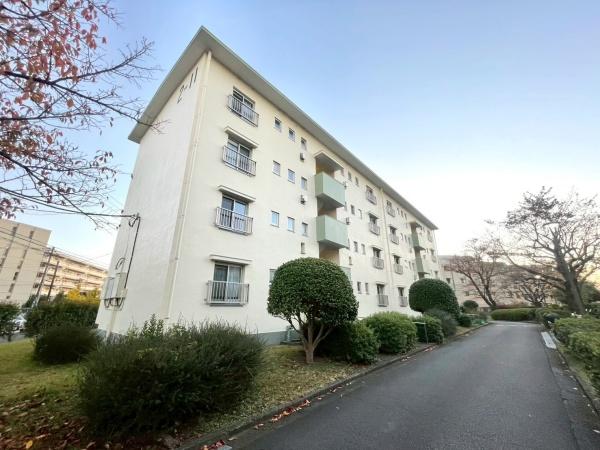 六ツ川台団地2-11号棟