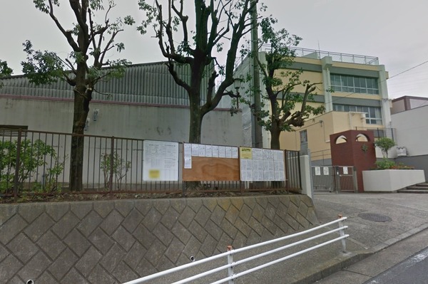 フリーデン希望が丘(横浜市立中尾小学校)