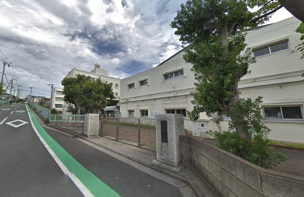 フリーデン希望が丘(横浜市立希望が丘中学校)