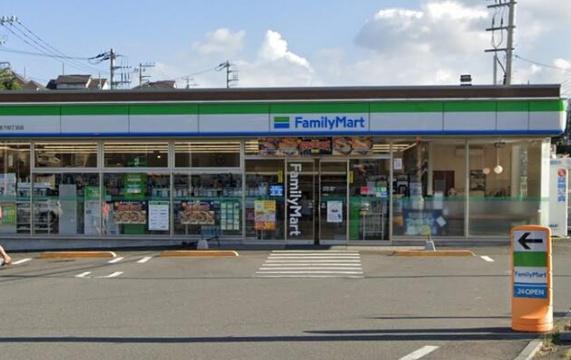 上大岡ダイヤモンドマンション(ファミリーマート笹下四丁目店)