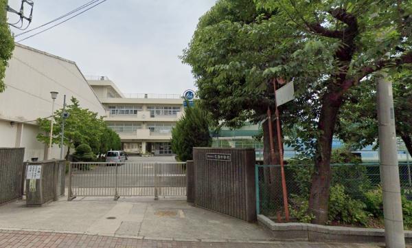 フォートンヒルズＤ棟(横浜市立名瀬中学校)