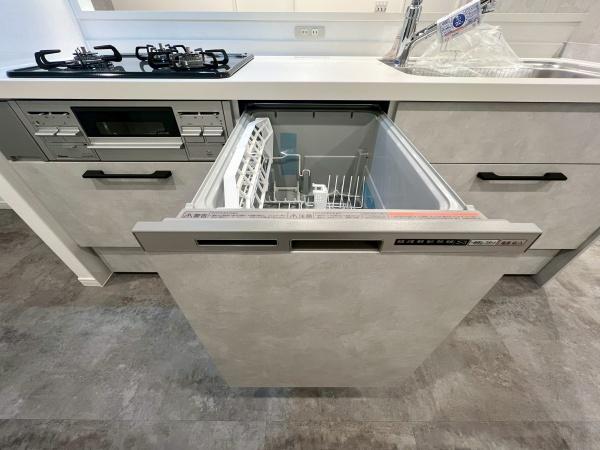 新山下ベイシティ６号棟