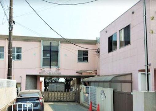 コスモ三ツ沢ガーデン山(認定こども園捜真幼稚園幼稚園部)