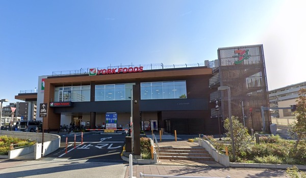 新築戸建　磯子区森が丘２丁目　３号棟(ヨークフーズ上大岡店)