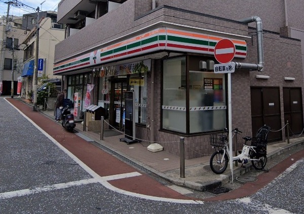 キャッスルマンション横浜三春台(セブンイレブン横浜南太田店)