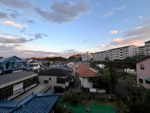 ドラゴンマンション杉田１番館