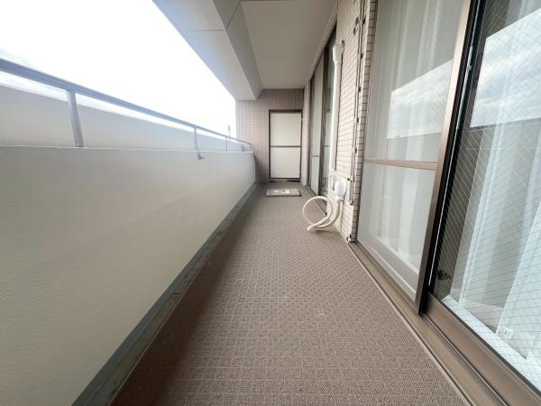 メイフェアミュゼレトワールセンター南駅前