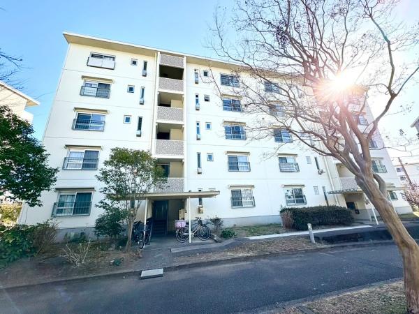 港南台めじろ団地３０号棟