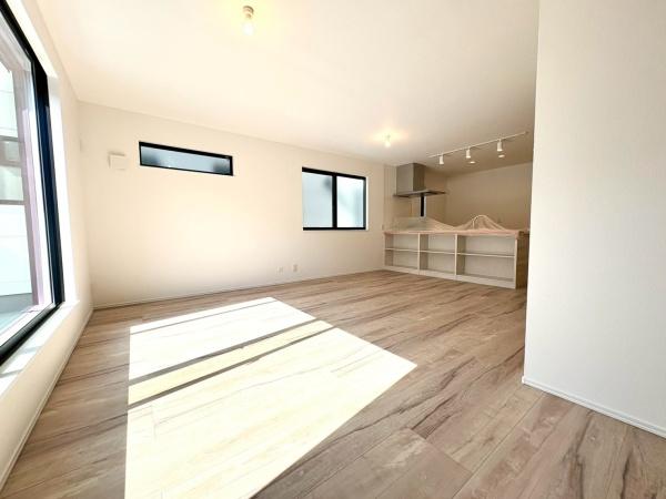 新築戸建　保土ヶ谷区川島町Ⅲ　２号棟
