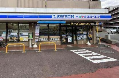 クオス戸塚レジデンシャルステージ(ローソン・スリーエフ戸塚名瀬店)